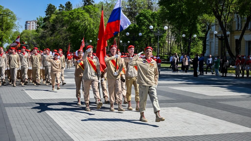 Как выбрать форму юнармейца для парада и повседневной службы